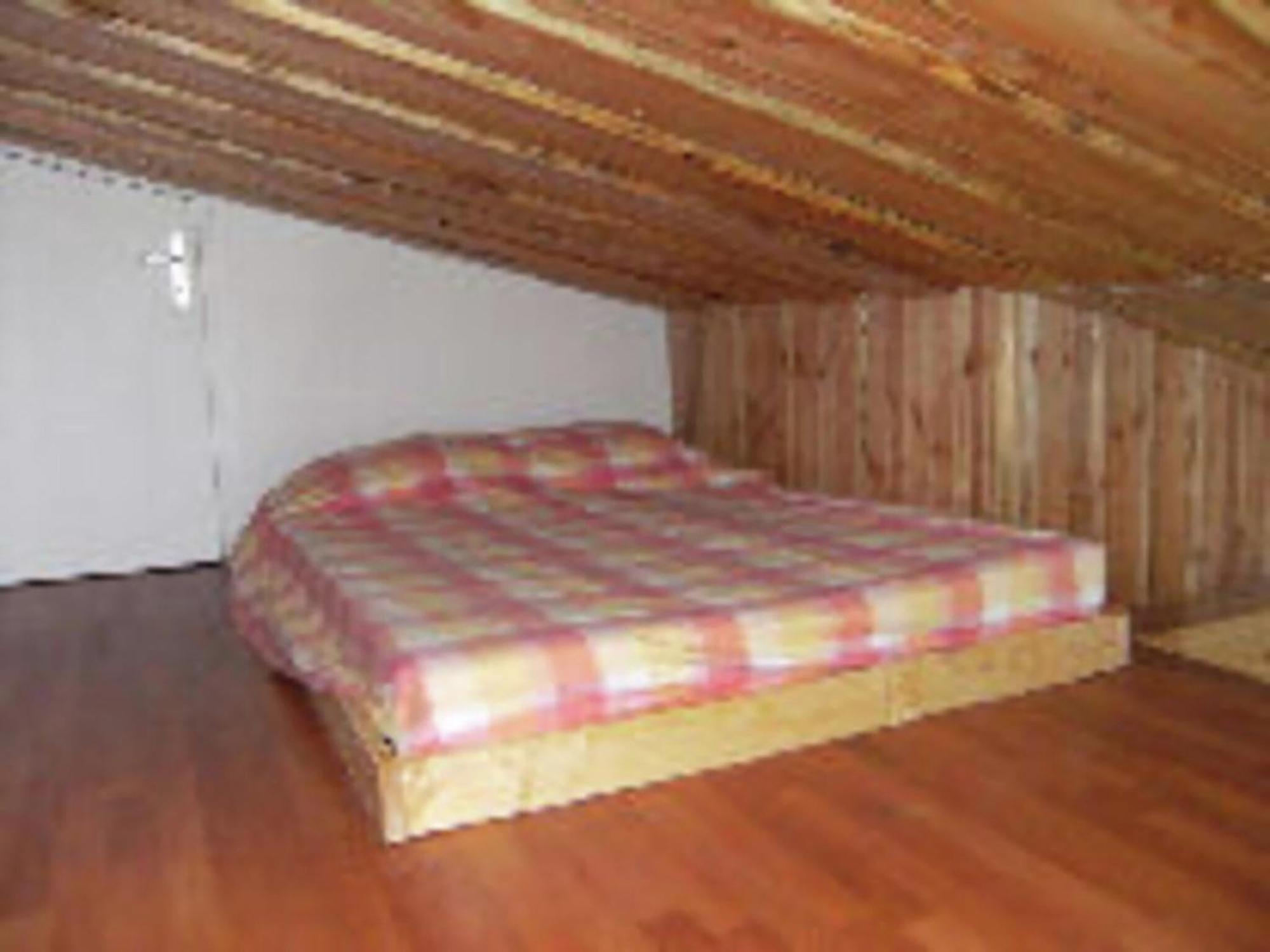 Cosy Holiday Home With Garden In Walscheid Luaran gambar